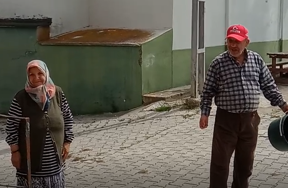 2 Haziran 2025 Pazartesi 10:32 Ümmü Karakurt – Satılmış Bala